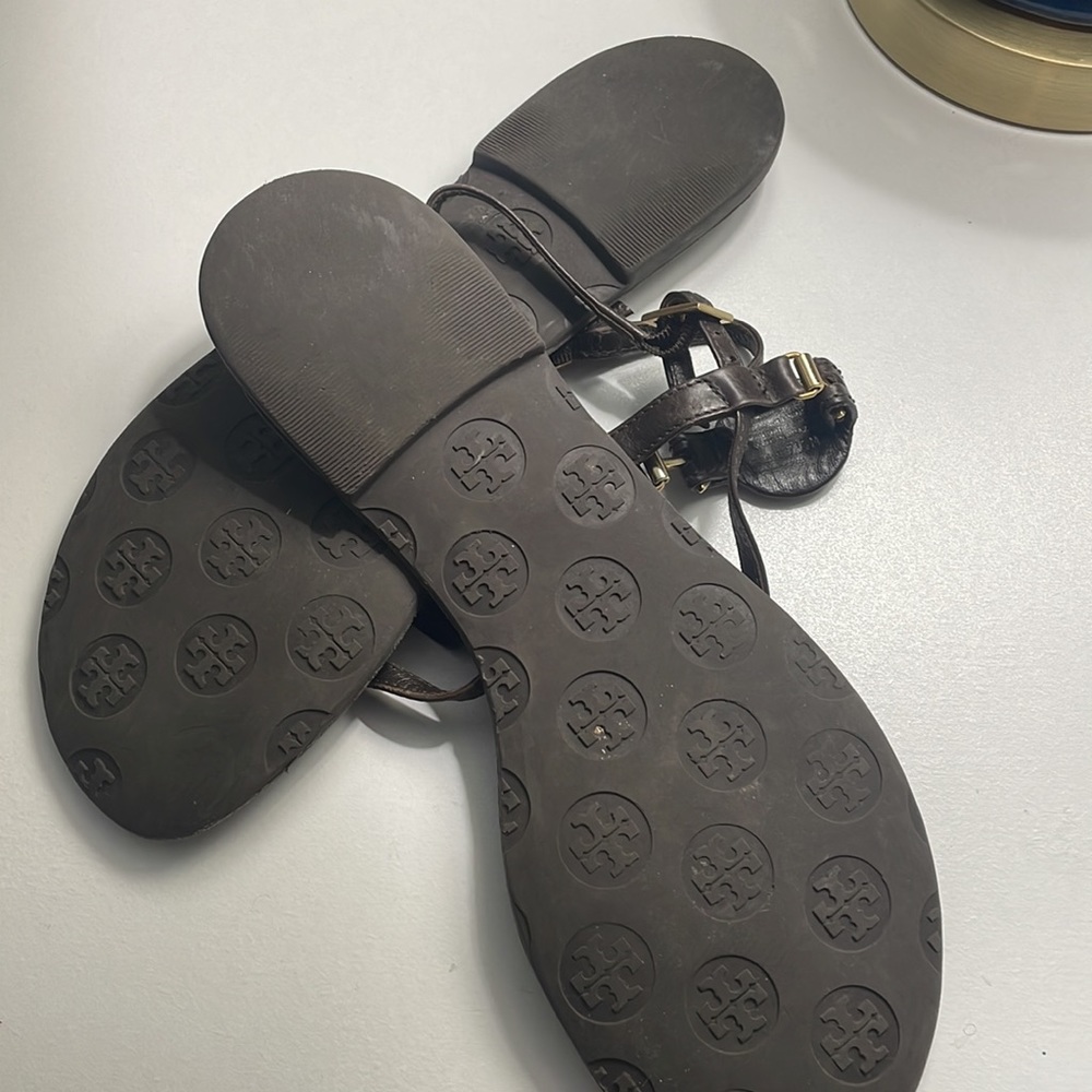 Tory Burch chocolate brown strappy sandals 7.5M - Picture 3 of 3